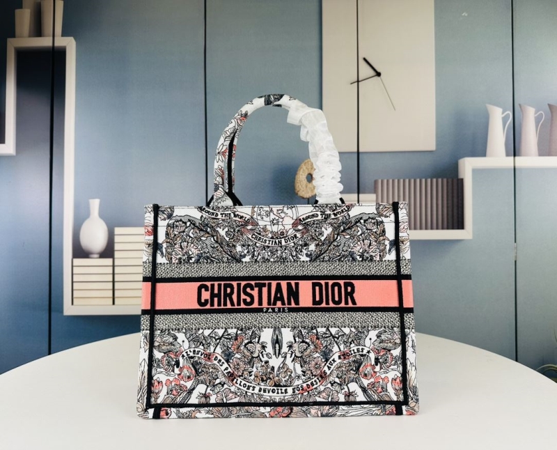 Dior Shopping Bags